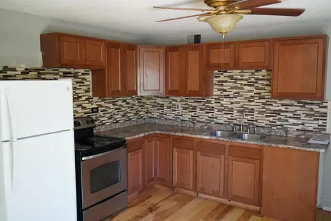 Kitchen - 3375 Niagara St, Cincinnati, OH 45251 photo 1 of 1