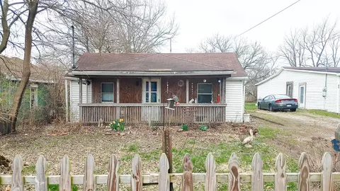 471 Emerson Ave, Marion, OH 43302