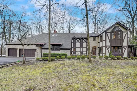 1950 Timberlake Dr, Delaware, OH 43015