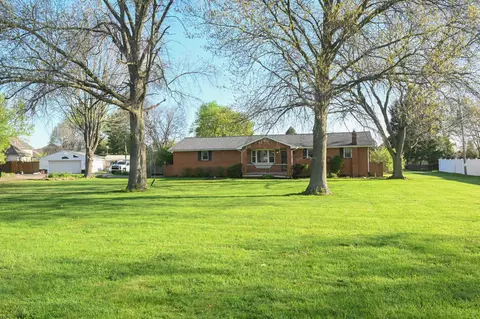1720 London Groveport Rd, Grove City, OH 43123