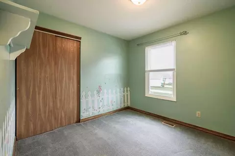 675 E Crest Dr, Heath, OH 43056 photo 14