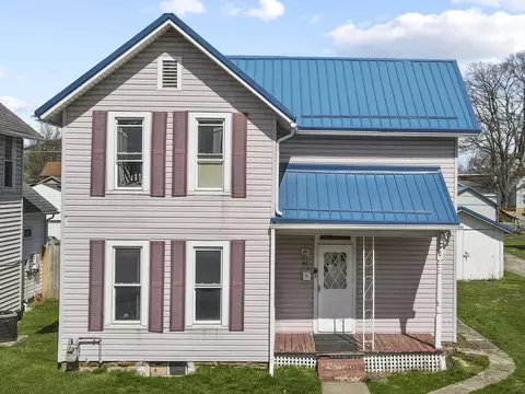 46 Burt Ave, Newark, OH 43055