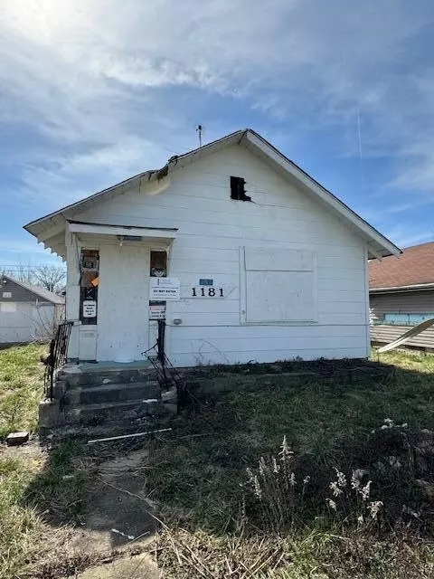 1181 Minnesota Ave, Columbus, OH 43211