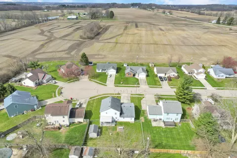 View/Area - 208 Christopher Ct, Hebron, OH 43025 photo 4 of 6