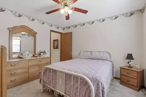 Bedroom - 208 Christopher Ct, Hebron, OH 43025 photo 2 of 7