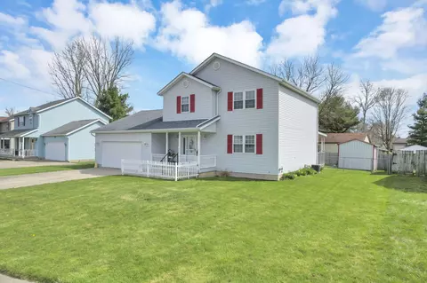 Exterior - 208 Christopher Ct, Hebron, OH 43025 photo 15 of 17