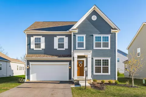 788 Avebury Dr, Pickerington, OH 43147