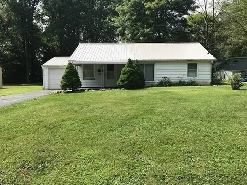 1995 Oak St, Salem, OH 44460