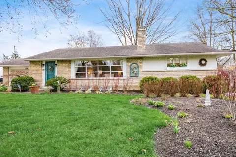 265 Fairlawn Dr, Columbus, OH 43214