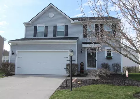 1399 Celtic Dr, Pataskala, OH 43062