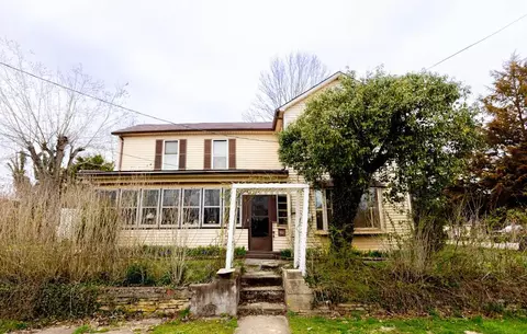 421 E 14th St, Wellston, OH 45692 photo 1