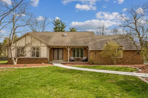 872 Harvest Lane Ct, Columbus, OH 43213