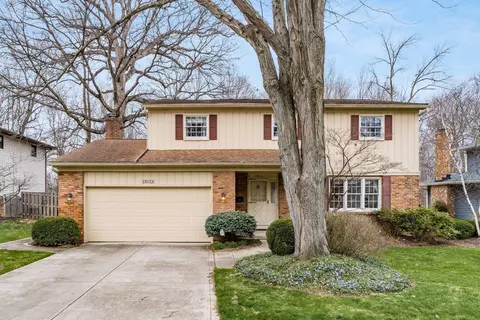 1806 Red Fern Dr, Columbus, OH 43229