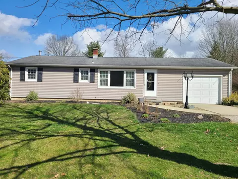 9717 Ketterman Dr, Galion, OH 44833