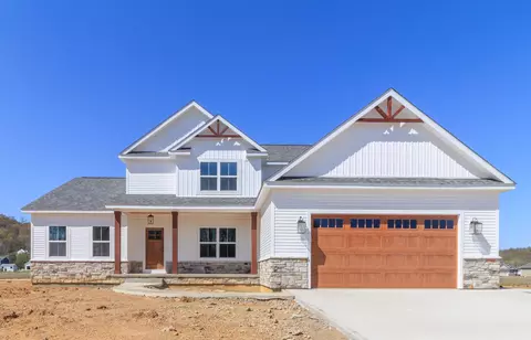 806 Mandy Ln, Newark, OH 43055