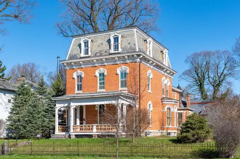 438 Scioto St, Urbana, OH 43078