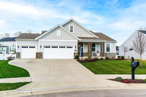 1527 Asher Ct, Marysville, OH 43040