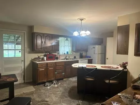 10731 St Rt 35, Jackson, OH 45640 photo 7