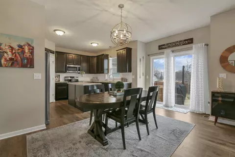 Dining - 4938 Farview Rd, Columbus, OH 43231 photo 3 of 4