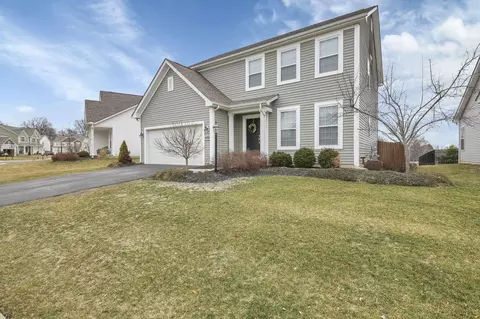 Exterior - 4938 Farview Rd, Columbus, OH 43231 photo 1 of 11