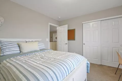 Bedroom - 4938 Farview Rd, Columbus, OH 43231 photo 10 of 14