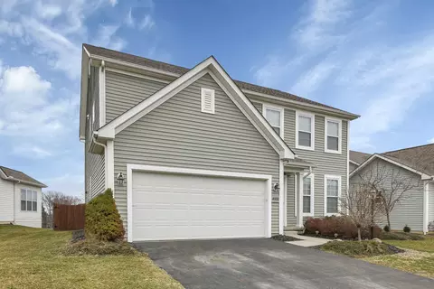 Exterior - 4938 Farview Rd, Columbus, OH 43231 photo 3 of 11