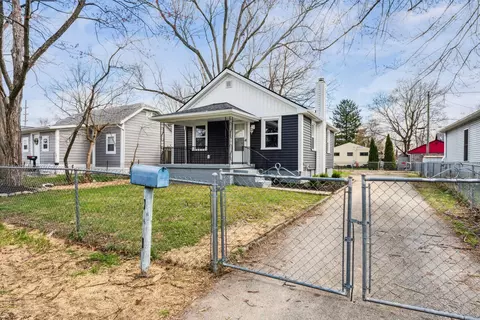 512 Elaine Rd, Columbus, OH 43213
