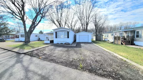 3200 Smeltzer Rd #81, Marion, OH 43302