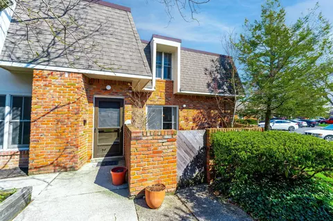 1592 Lafayette Dr, Columbus, OH 43220