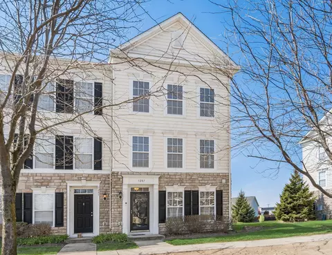 5287 Berthold Pass Dr #43, Dublin, OH 43016