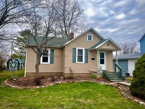 305 Arch Ave, Mount Vernon, OH 43050