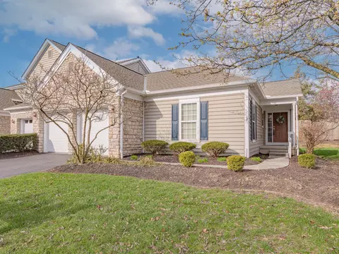 337 Buck Run Trl, Westerville, OH 43082