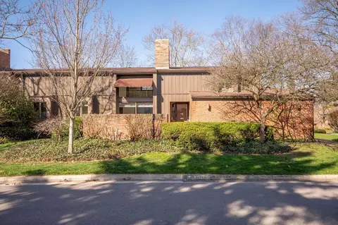 119 Glen Cir, Worthington, OH 43085