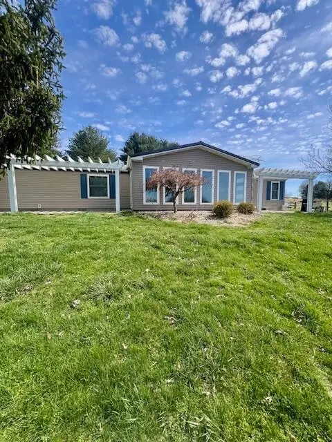 3095 Us Highway 50 W, Albany, OH 45710