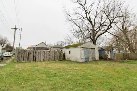 495 Mound St, Marion, OH 43302 photo 3
