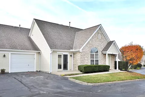 7803 Meadowlark Ln N, Reynoldsburg, OH 43068