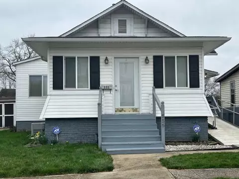 555 Pottery St, Logan, OH 43138