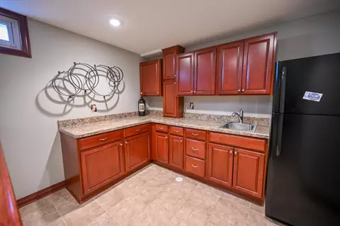 Kitchen - 5850 Stevens Dr, Orient, OH 43146 photo 16 of 18