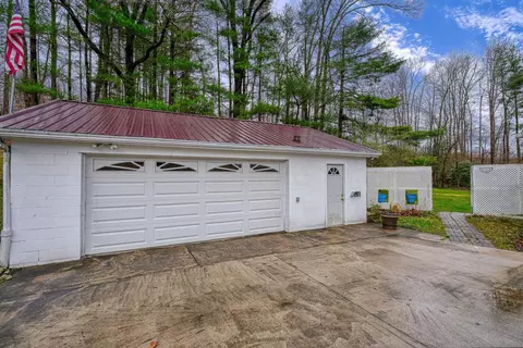 Exterior - 3664 Four Mile Rd, Jackson, OH 45640 photo 16 of 16
