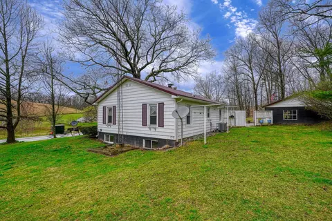 Exterior - 3664 Four Mile Rd, Jackson, OH 45640 photo 11 of 16