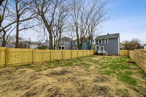 Exterior - 808 E 4th Ave, Columbus, OH 43201 photo 5 of 7
