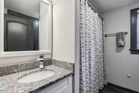 Bath - 808 E 4th Ave, Columbus, OH 43201 photo 1 of 3