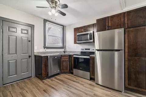 Kitchen - 808 E 4th Ave, Columbus, OH 43201 photo 1 of 3