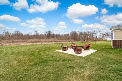 Exterior - 2176 Nelson Ln, Delaware, OH 43015 photo 8 of 8