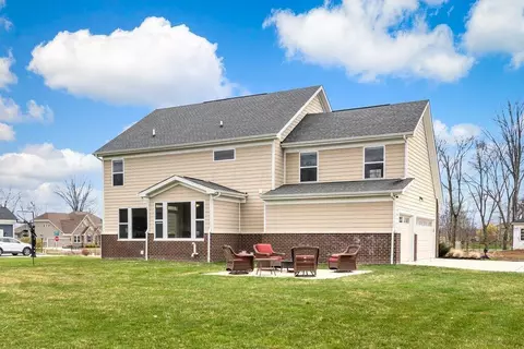Exterior - 2176 Nelson Ln, Delaware, OH 43015 photo 6 of 8