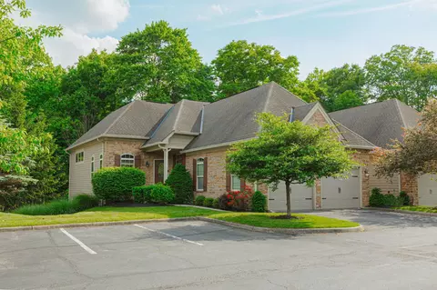 7334 Overland Trl, Delaware, OH 43015