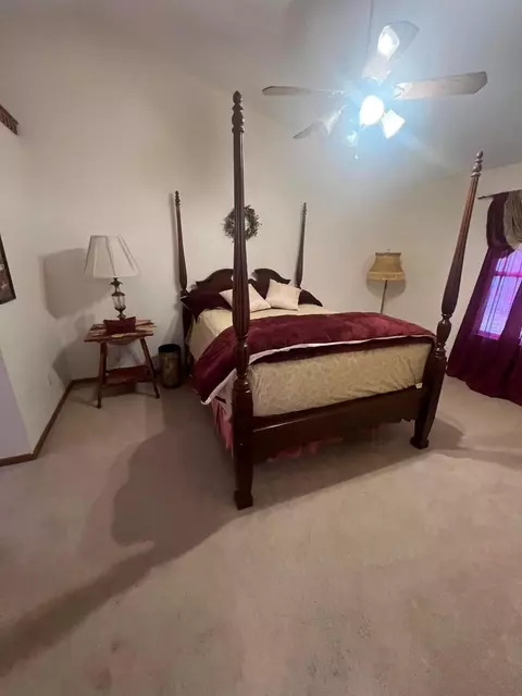 Bedroom - 10 E Fieldstone Dr, Pataskala, OH 43062 photo 1 of 4