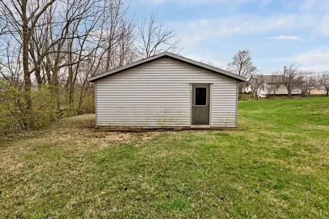 Exterior - 61 David St, Delaware, OH 43015 photo 14 of 16