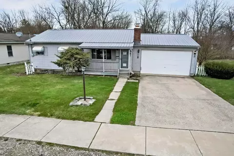 Exterior - 61 David St, Delaware, OH 43015 photo 2 of 16