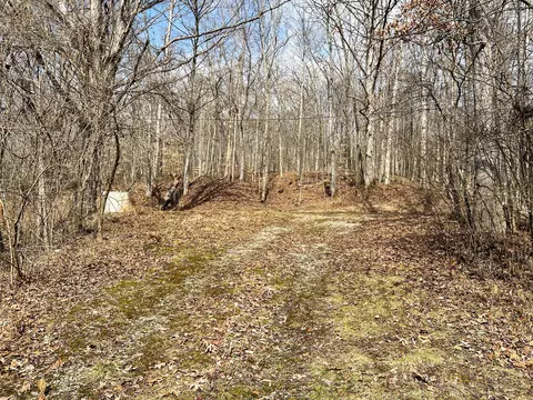 610 Cox Rd, Wilkesville, OH 45695